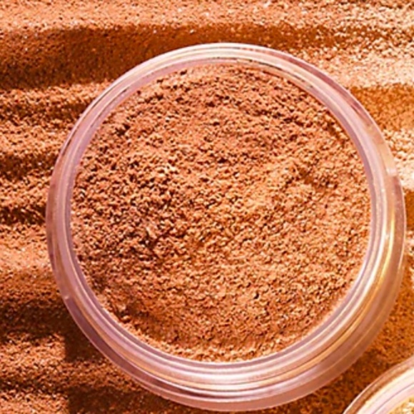 Laura mercier translucent loose setting powder light catcher cosmic rose - Picture 3 of 5